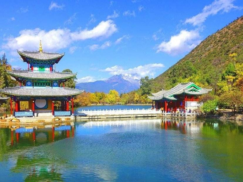 黑龍潭