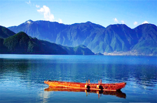 瀘沽湖美景必玩榜  旅游旅游景區等著你 麗江旅游線路定制