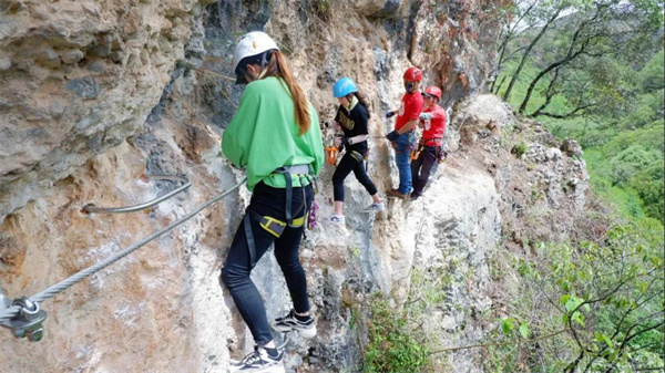 麗江戶外打卡地，攀巖、高空走鋼絲、云梯……快來體驗麗江小眾刺激的戶外運動吧