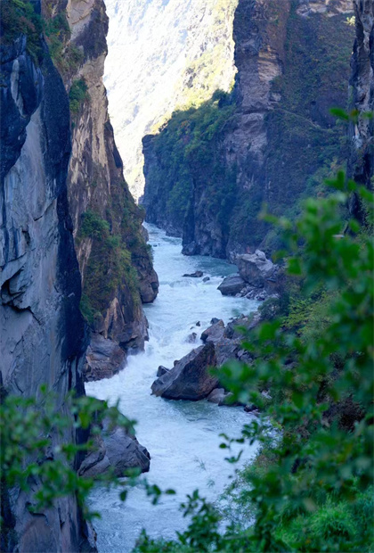 麗江旅行社：虎跳峽最佳徒步季節到了國家地理強烈推 薦